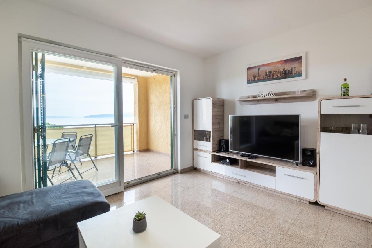 Seaview Apartment Lea Icici Ngoại thất bức ảnh