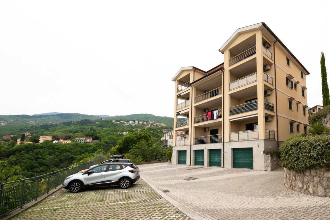 Seaview Apartment Lea Icici Ngoại thất bức ảnh