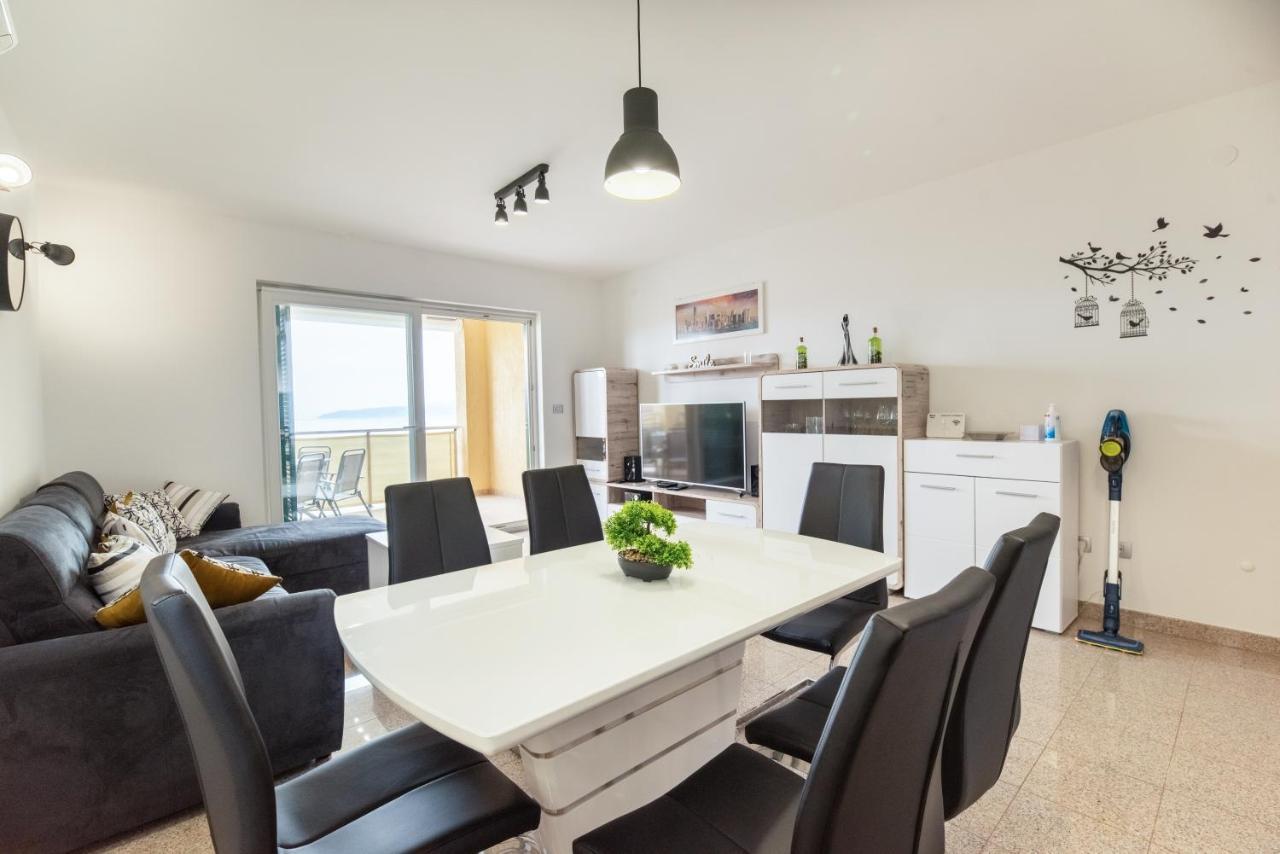 Seaview Apartment Lea Icici Ngoại thất bức ảnh